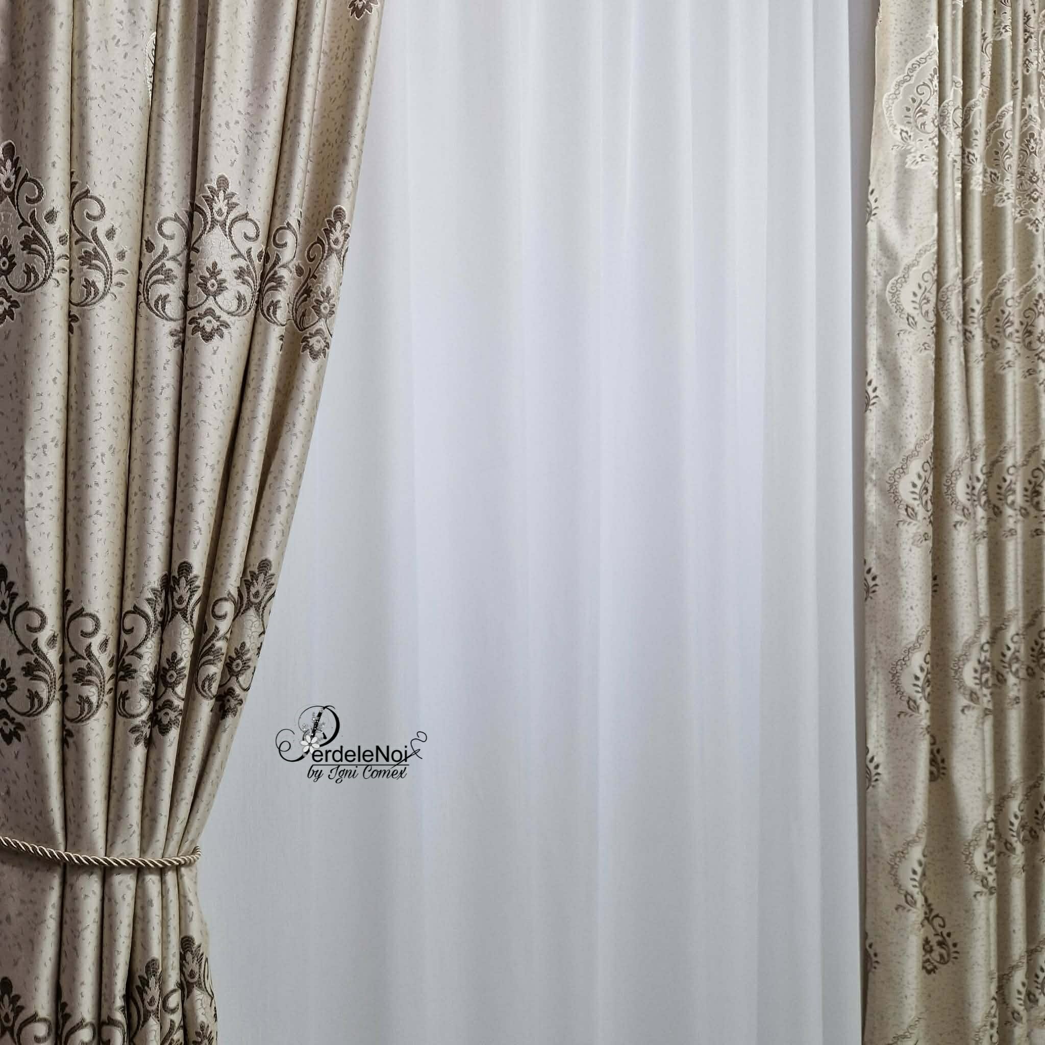 Draperie baroc bej Draperie baroc bej