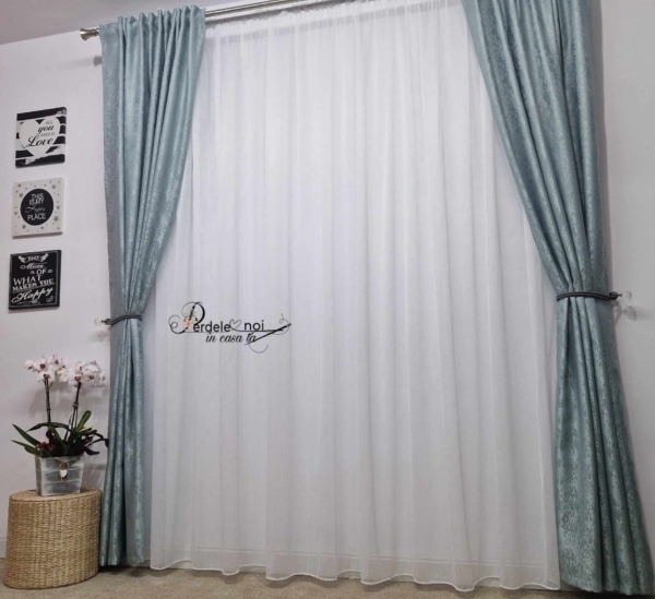 Draperie blackout insertii turcoaz deschis