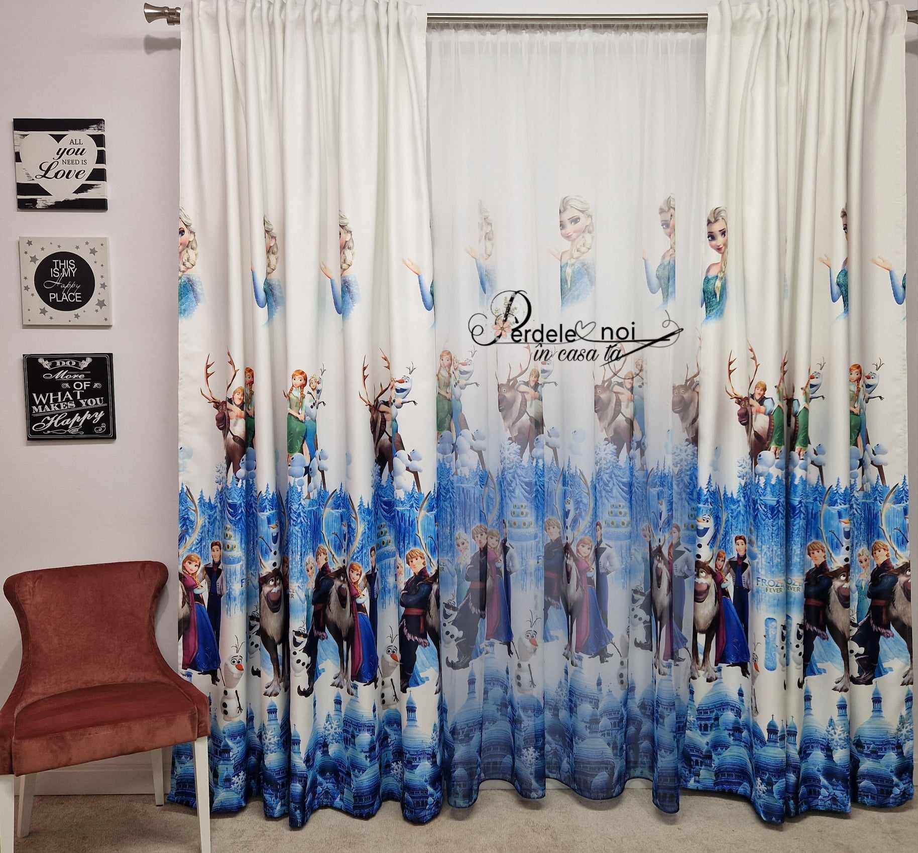 Set Frozen - perdea voal Frozen și draperie blackout Frozen Set Frozen - perdea voal Frozen și draperie blackout Frozen