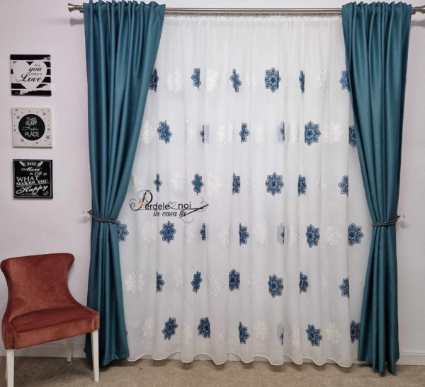 Draperie rustic turcoaz