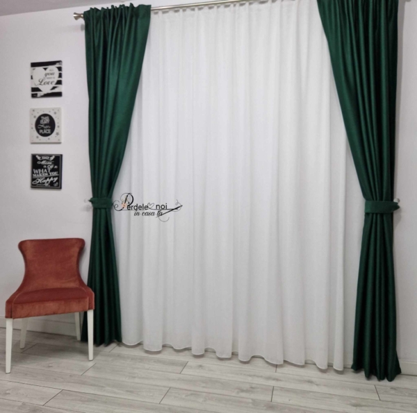 Draperie rustic verde inchis