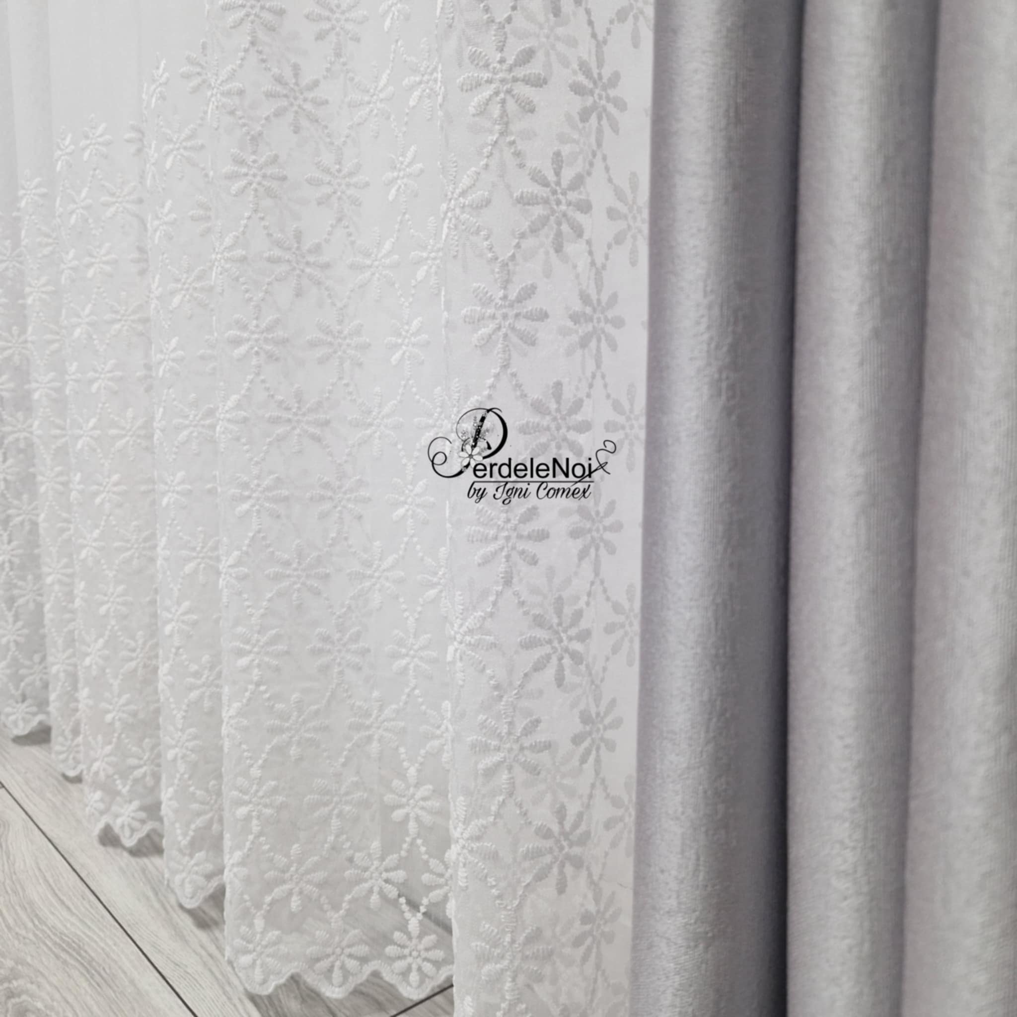 Draperie blackout 100% gri deschis Draperie blackout 100% gri deschis