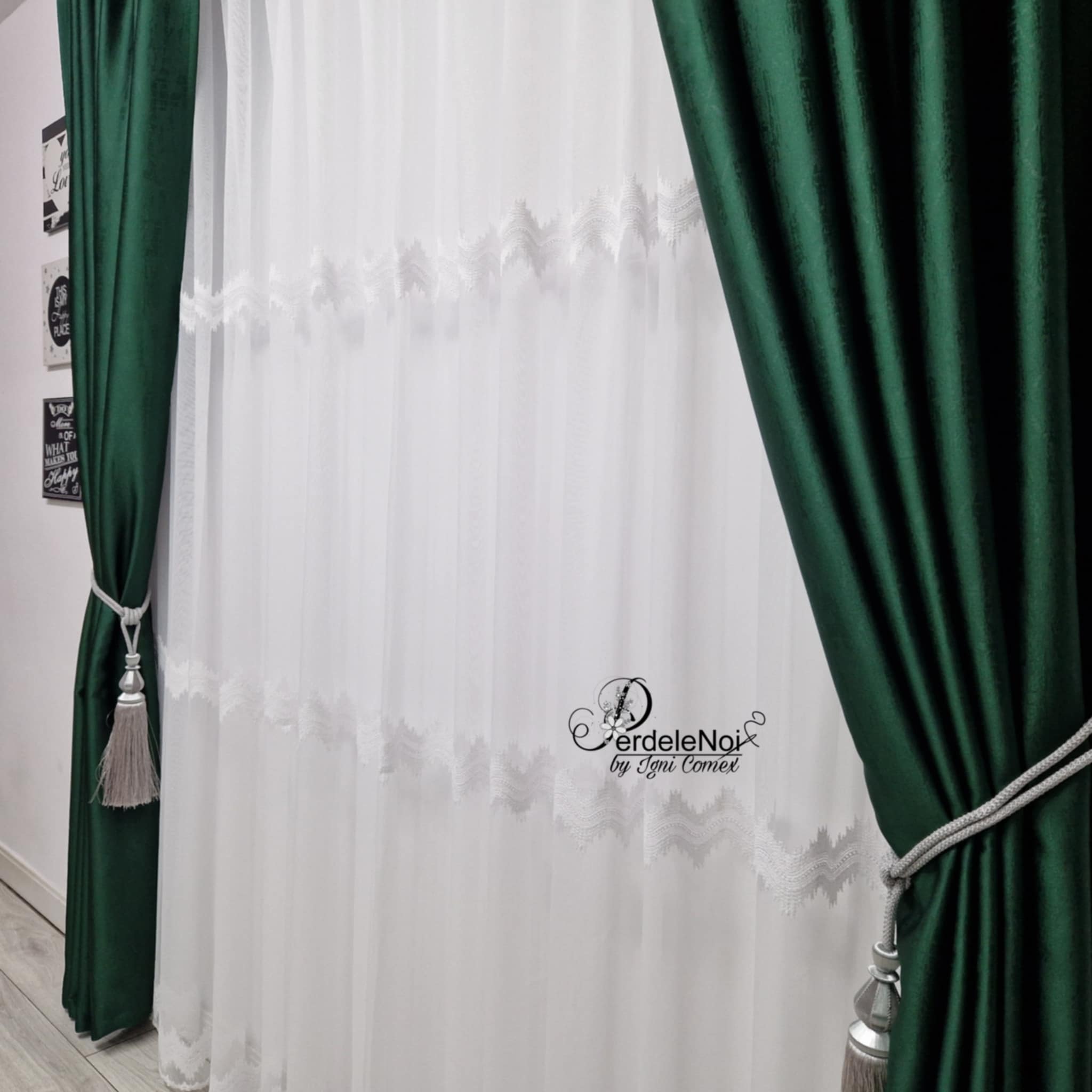 Draperie blackout 100% verde Draperie blackout 100% verde