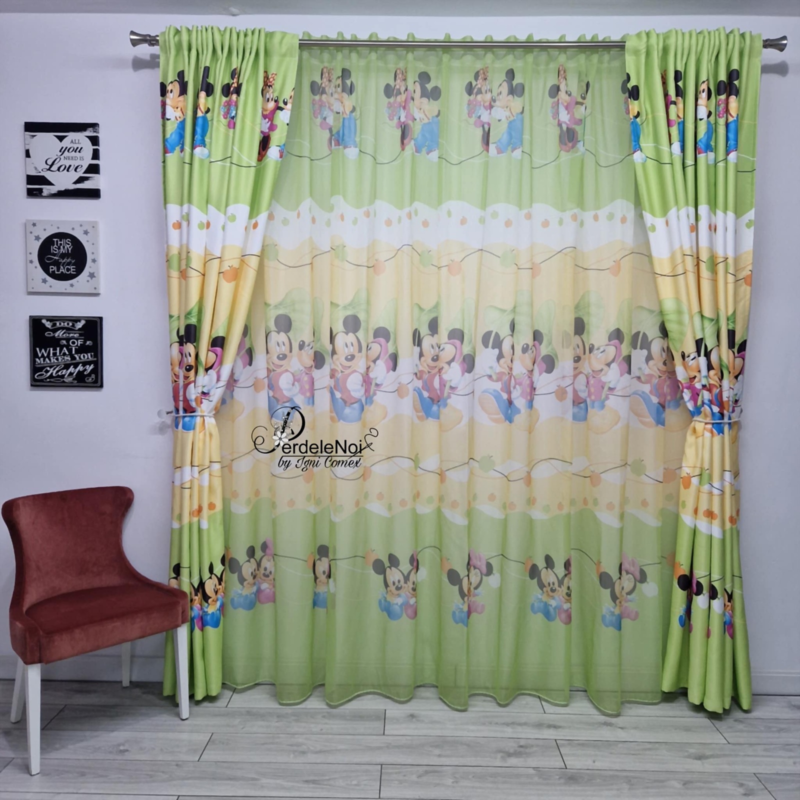 Perdea voal pentru copii Minnie și Mickey cu verde Perdea voal pentru copii Minnie și Mickey cu verde