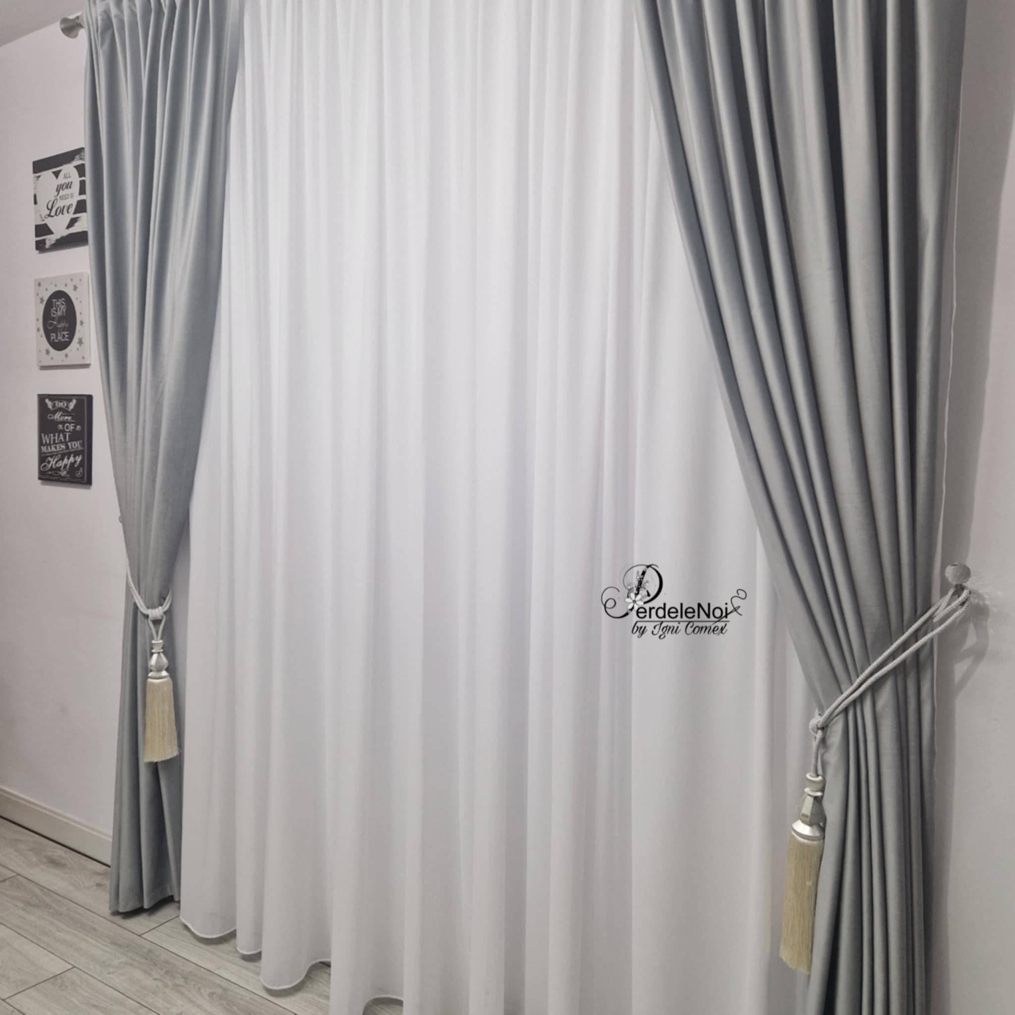 Draperie catifea gri deschis blackout 100% Draperie catifea gri deschis blackout 100%