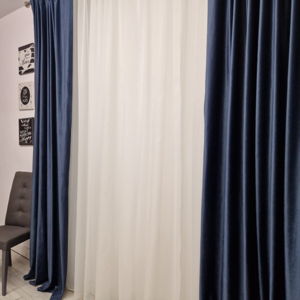 Draperie catifea bleumarin