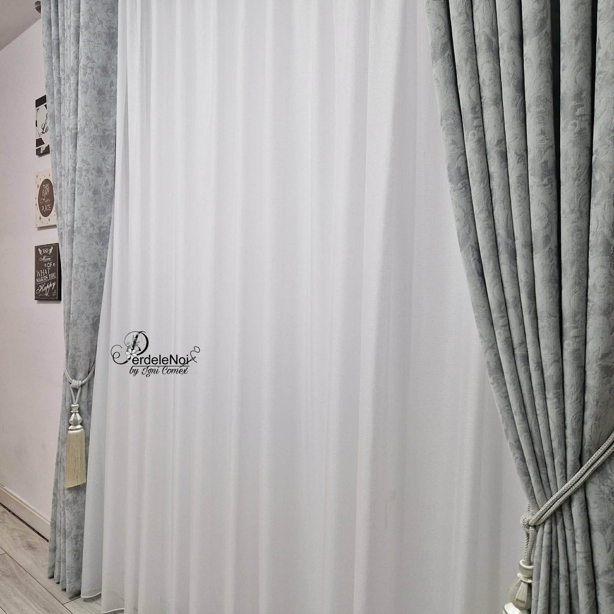 Draperie din stofă cu model gri Draperie din stofă cu model gri