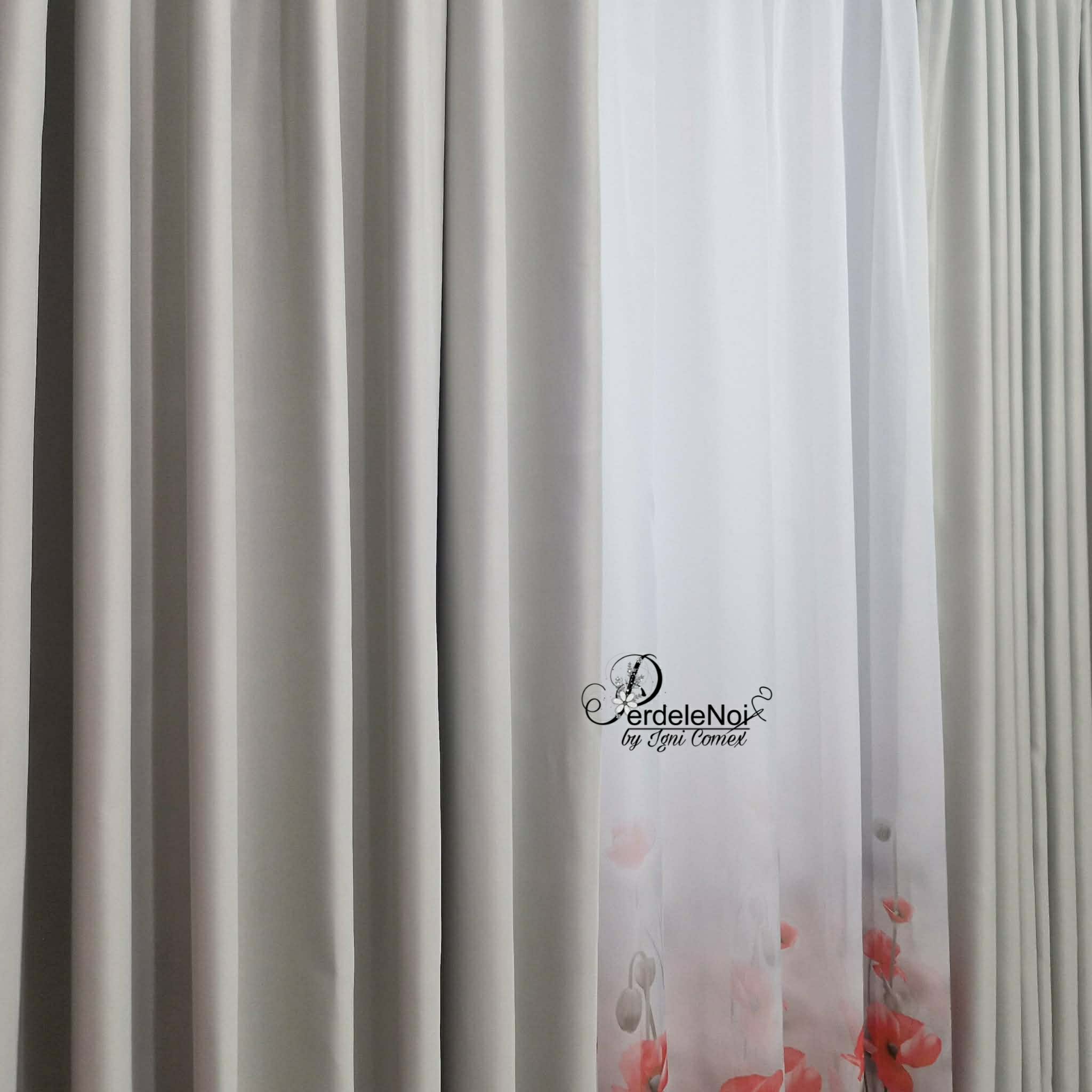 Draperie blackout uni gri deschis Draperie blackout uni gri deschis